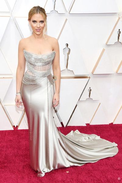 

скарлетт джонсон русалка пром платья oscar silver вечерние платья плюс размер особый случай партия платье де фиеста платье красного ковра, Black;red