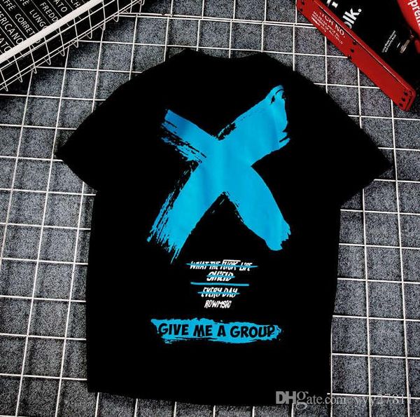 

тенденции моды оригинальные harajuku европы и соединенных штатов тенденция с короткими рукавами футболки мужчин плюс удобрения xl свободная, White;black