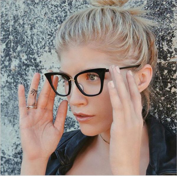 

женщины luxury cолнцезащитные очки высокого класса бренда мода ретро cat eye ми дин очки высокого качества новые анти-уф поляризованные очки, White;black