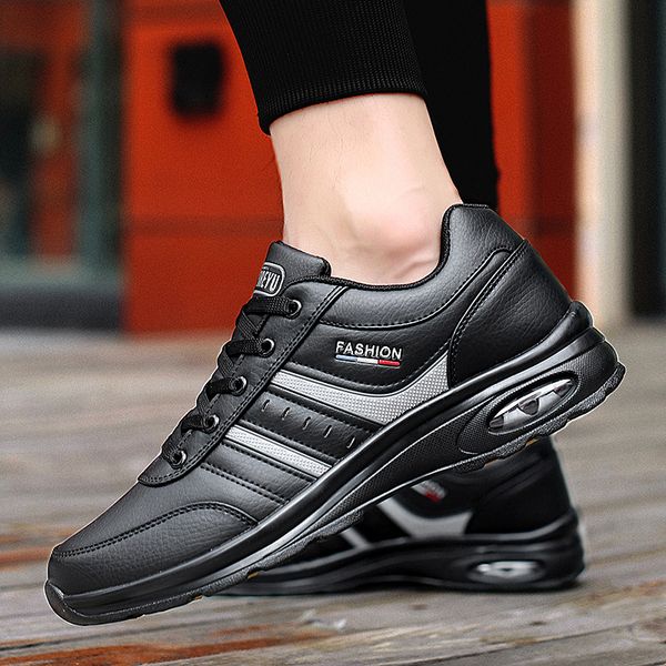 

2020 running shoes mens absorption shoes men sport anti slip walking men lace up shoe sneakers big size