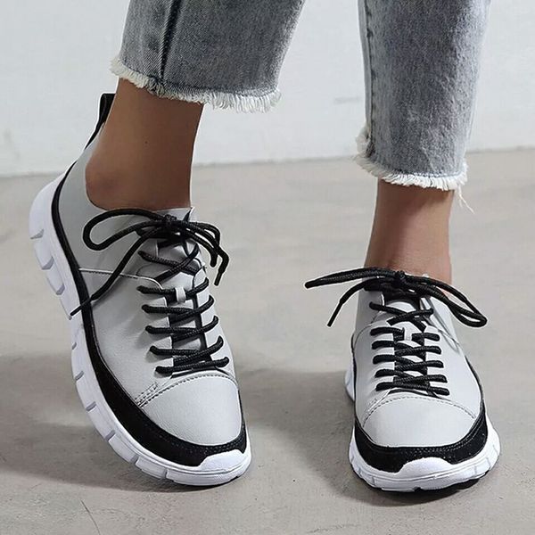 

vertvie women flats casual british oxford shoes woman lace-up carving bullock pointed toe slip on pu leather shoes, Black