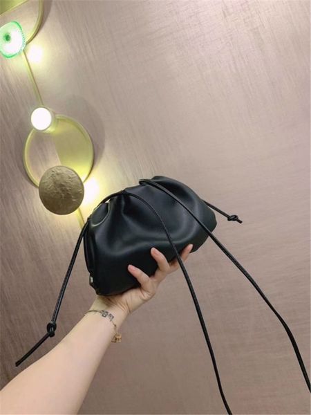 

designer leather handbags 21cm new arrival fashion black color soft selling classic cloud pack womens bags #