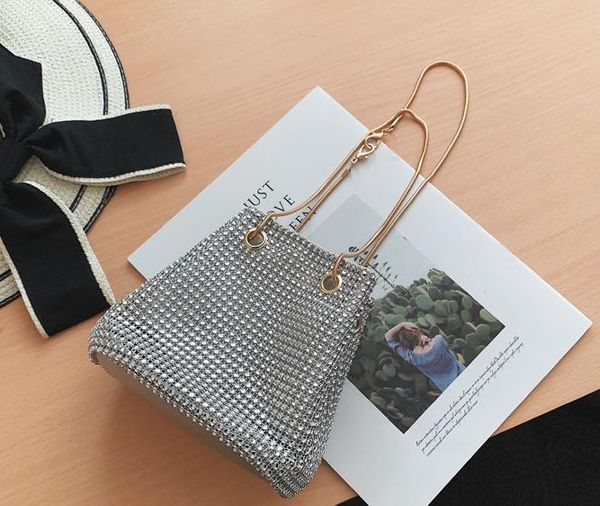 

bucket bag female messenger small bag 2020 new fashion wild atmosphere tide korean version of the bright diamond chain bag ing