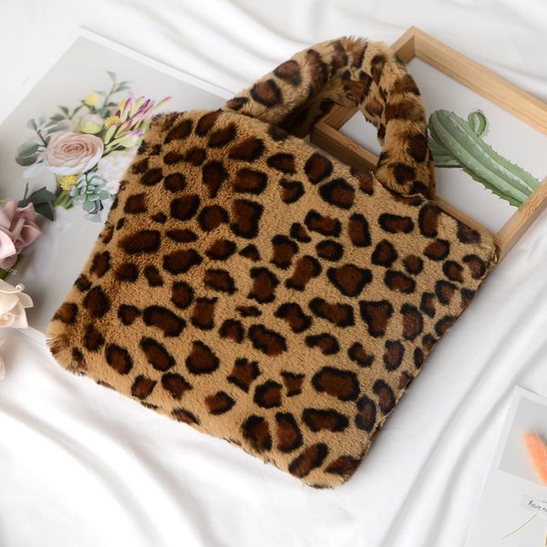 

new leopard print handbag ladies one shoulder bag hand large capacity bag plush winter handbag messenger soft warm fur