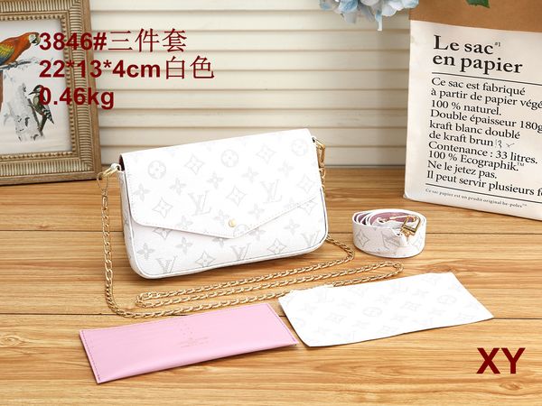 

2020 fashion new womens handbag for ladies new fashion tide handbag brand cross body bag fannypack with no box 666