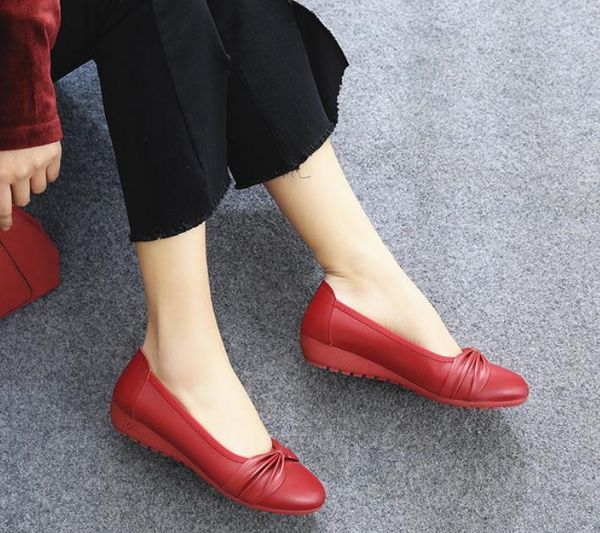 

2019 women's shoes in spring and autumn with new style flat bottom round head @162, Black