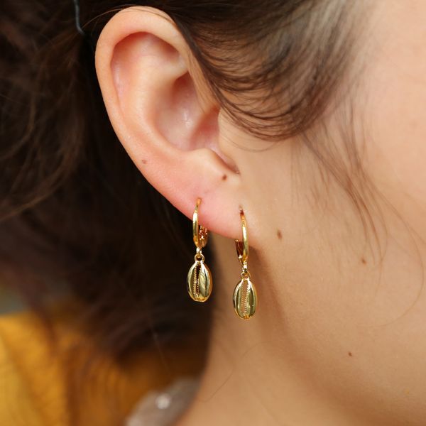 

new glossy gold color shell drop earrings personality crap leg shaped fashion women statement earring boho jewelry gift 2019, Silver