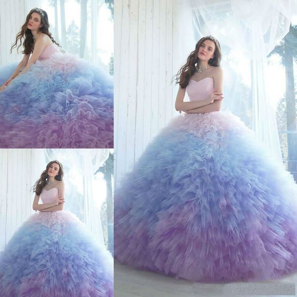 2019 Ombre-Ballkleid-Quinceanera-Kleider, herzförmiger Ausschnitt, Ballkleider, abgestufte Rüschen, Tüll, süßes 16-Kleid, formelle Abendgarderobe