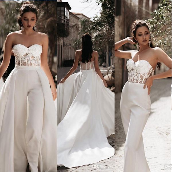 

2023 mermaid wedding bride jumpsuit with detachable train lace sweetheart appliques outdoor beach boho bride wedding dress pantsuit, White