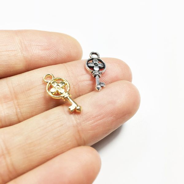 

eruifa 20pcs 14*12mm pretty mini key charms zinc alloy necklace,earring bracelet jewelry diy handmade 2 colors, Silver