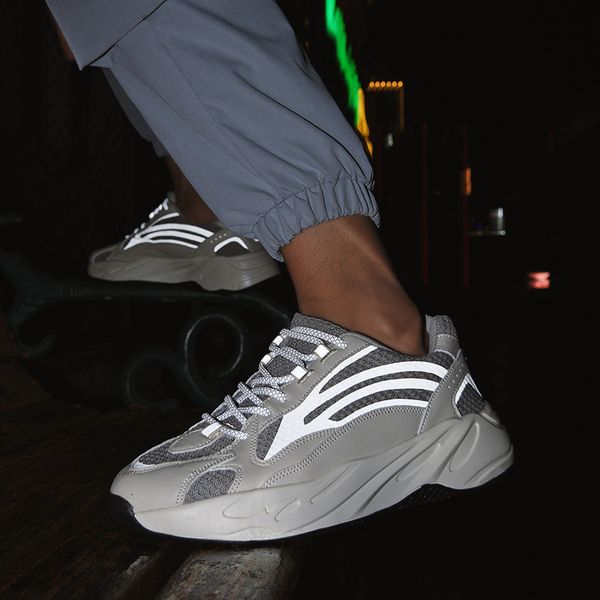 

men's shoes summer 2019 new old shoes large size casual breathable sports wear running full stars men's, Black
