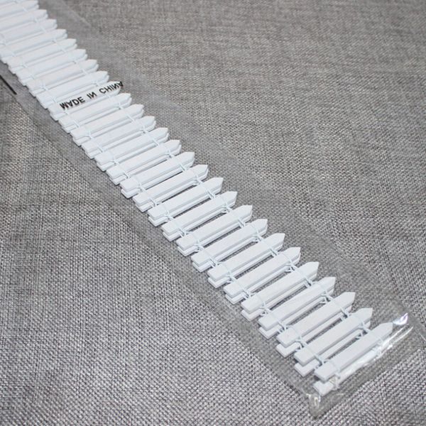 

90*5cm micro landscape fences decor mini landscaping props ornaments diy garden simulation fence miniature small wood fence