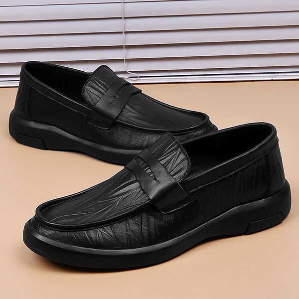 

2019 new men's peas shoes set feet breathable men's shoes casual comfortable lok fu driving black cow leather casual