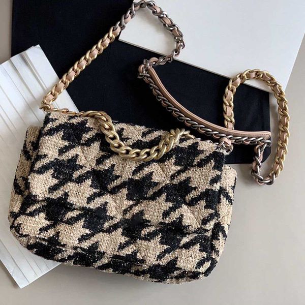

latest cute women clutch black handbags designer shoulder bag women travel bag diseÃ±ador de lujo mochilas mujeres luxury designer bags