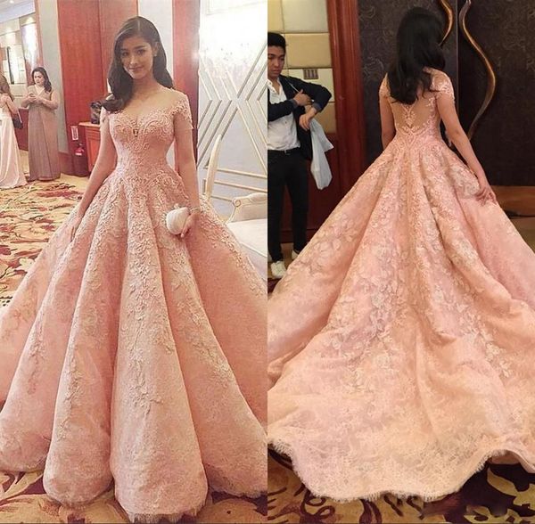 

2020 new arabic abayas blush luxury evening dresses ball gown sweetheart neckline lace appliques beaded court train quinceanera dresses, Black;red