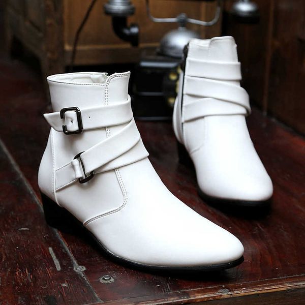 Stylish Leather Chelsea Boots for Men