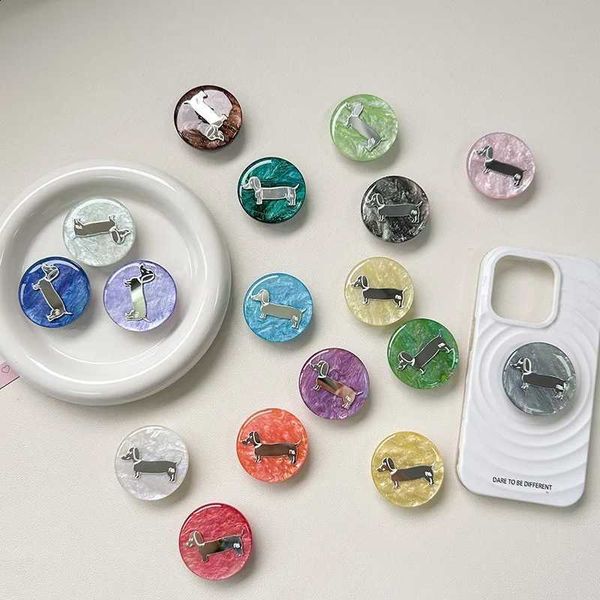 Phone Design Dog Circar Ring Holder Adhesive Desktop Holder Watch TV Series Niche Portable J260907
