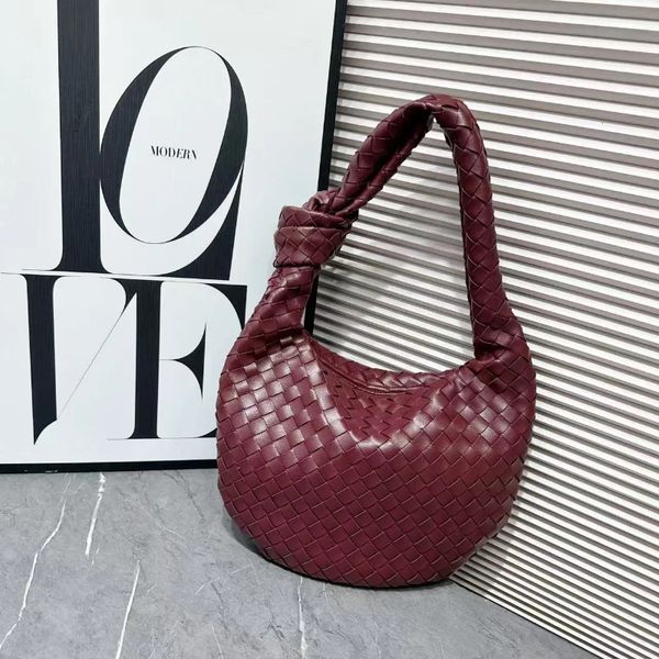 

Luxury Designer Handbag Cross-border Hot Selling Hand Woven Corner Bag European And American Style Handbag Single Shoulder Armpit Casual Versatile, Apricot color