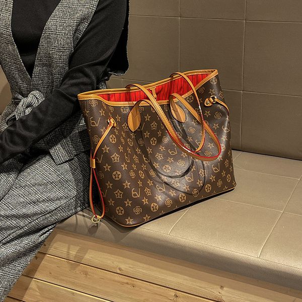 

Fashion Printed Large Capacity Tote Bag 2026 New Women's Trendy Versatile Commuter Shoulder Bag Coffee Beige Free Shipping, Item2