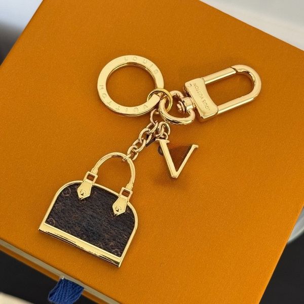 

Keychains Lanyards Couples Designer Letter Keychains Fashion Leather Men Car Keychain Women Bag key chain