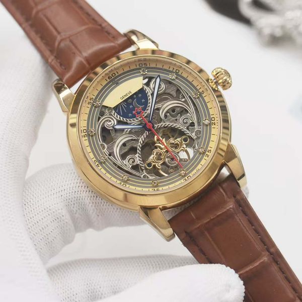 

Luxury Mens Watch with Automatic Mechanism - Stainless Steel Band & Scratch Resistant Crystal, Multi-color