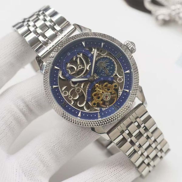 

Elegant Mens Watch with Mineral Scratch Resistant Glass & Stainless Steel Band, Silver