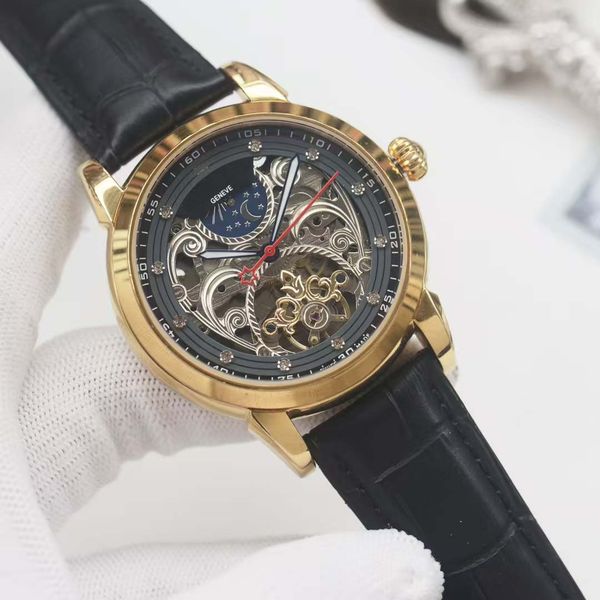 

Mens Stainless Steel Wristwatch with Automatic Movement - High-Quality Mineral Crystal, Burgundy