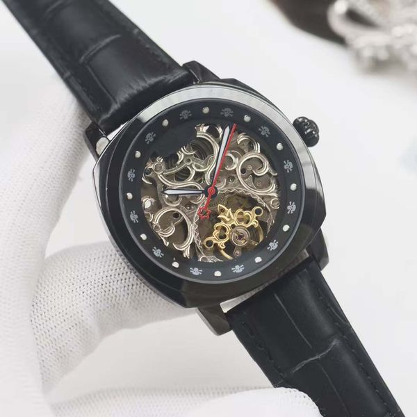 

Superior Quality Luxury Men's Watch, Automatic Mechanical Movement, Stainless Steel/Leather Strap, Mineral Scratch-Resistant Glass, Elegant Style Premium, Red