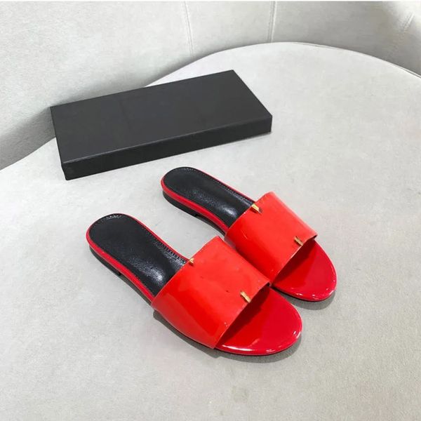 

Designer Slipper women Flat Sandals Patent Leather With Gold letter flip-flops Rubber Sole With Web Strap Women Summer beach leisure Slippers size 35-42, #01
