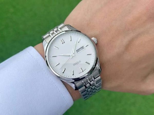 

Retro Series Simple and Elegant Watch, Elegant Formal Style, Top Craftsmanship Dial, Round and Full Appearance, Exquisitely Made, Silver