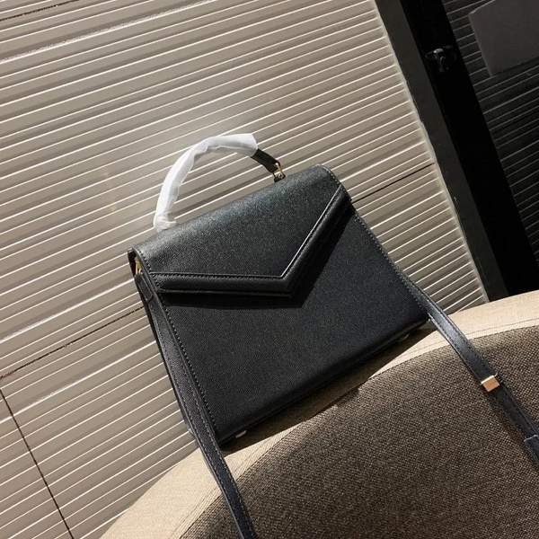 

Designer bag Luxury women's Classic shoulder bag high-quality handbag top luxury bag women's armpit bag new crossbody bag with metal letter bag mini bag tote bag, Dark grey