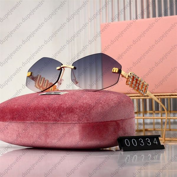 

Rectangle Luxury Designer Sunglasses For Women UV400 High Quality Purple MIuIuu Branded Sunglasses Fashion Cat Eye Ladies Eyewear MIuStyle Woman Glasses