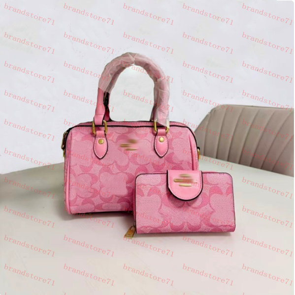 

2025 Luxury Brand Designer Handbag Womens Long And Short Wallets Ins Style Leisure Beauty Bag Fashion Trend Daily Commute Shoulder Bag Coin Purse M630125, 64#with a box