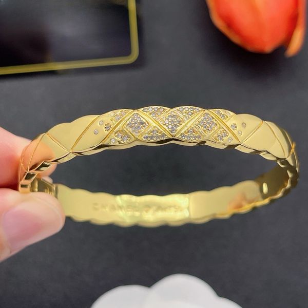 

Brand Crystal Bracelet Classic Diamond Cuff Bracelet Designer Womens Bracelets Jewelry Christmas Fashion Gift Bracelet