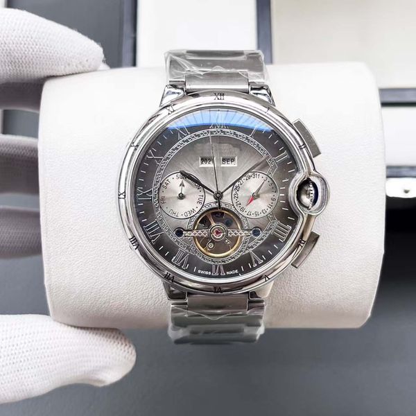 

Men's mechanical watch, a masterpiece of automatic mechanical movement, perfect combination of stainless steel case and super strong mineral glass mirror, Champagne