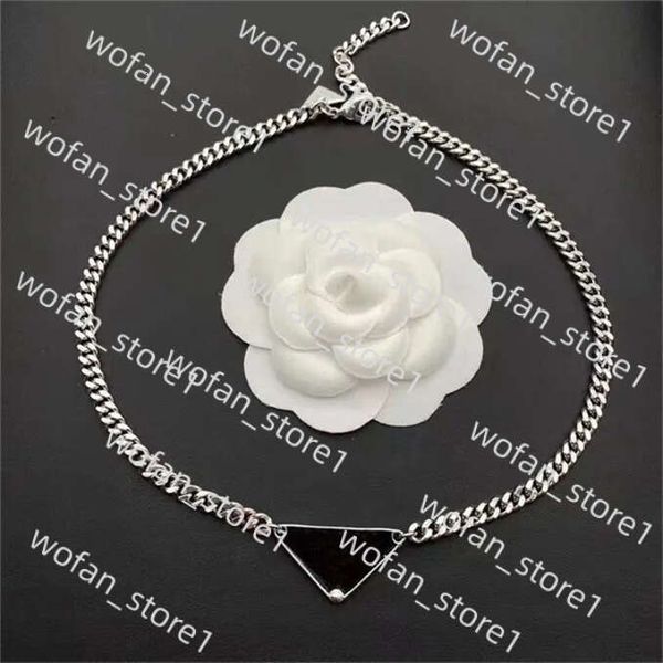 Designer Necklace For Men Women Necklaces Designer Triangulo Jewelry Triangle Pendant Classic Unisex Outdoor Recreation Travel Party Stainless Steel Fashion 905