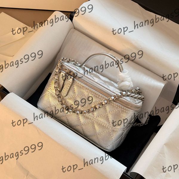Womens Makeup Bag Silver Leather Diamond Check Silver Hardware Metal Matelasse Chain Crossbody Bags Dinner Dress Bag Mirror Purse Card Holder Luxury Handbag 18cm
