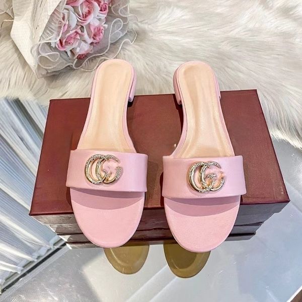 

Fashion Designer Sandals Womens Slides soft leather slippers Double G Flash Diamond Sandals Flat Bottom Jelly Orange Beach Shoes Outdoor casual slippers size 36-42, Mustard low-heel
