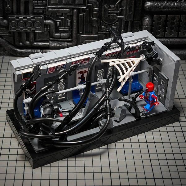 Spider Man VS Venom Anime Assembled Building Blocks Action Figure Pripheral Model Props Collection Crafts Gift Toys Kids