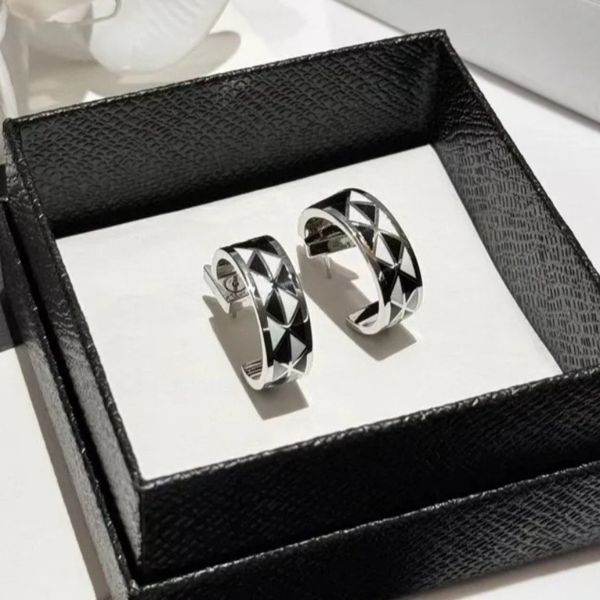 

Fashion Brand Designers Letters Stud Triangle Earrings Hoop Stud 18k gold Women Luxury Design Crystal Earring Wedding Party Jewelry