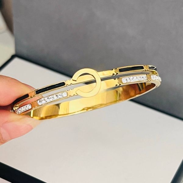 

Designer Bracelets Chains Classic Women Bangle Gold Plated Stainless steel Crystal Lovers Gift Wristband Cuff Designer Jewelry