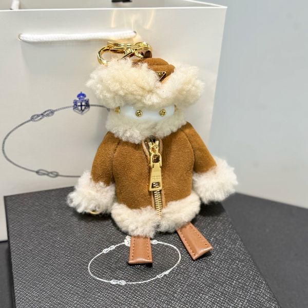 

Luxury Keychains Furry Designer Keychain Bag Charms Pendant Accessories Sun Doll Car KeyRings Holiday Gifts