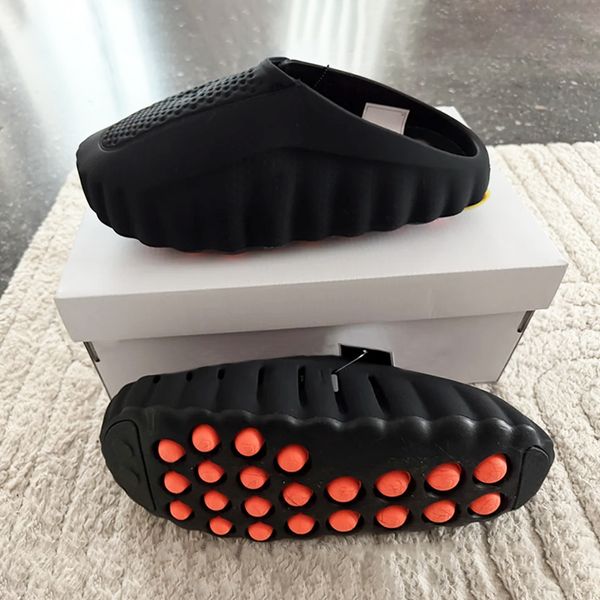 

Mind 001 Slides Desginer Shoes Men Women Slippers Sandal James Recovery Slide Science Department Bone White Black Chrome Light Smoke Grey 1049, A2