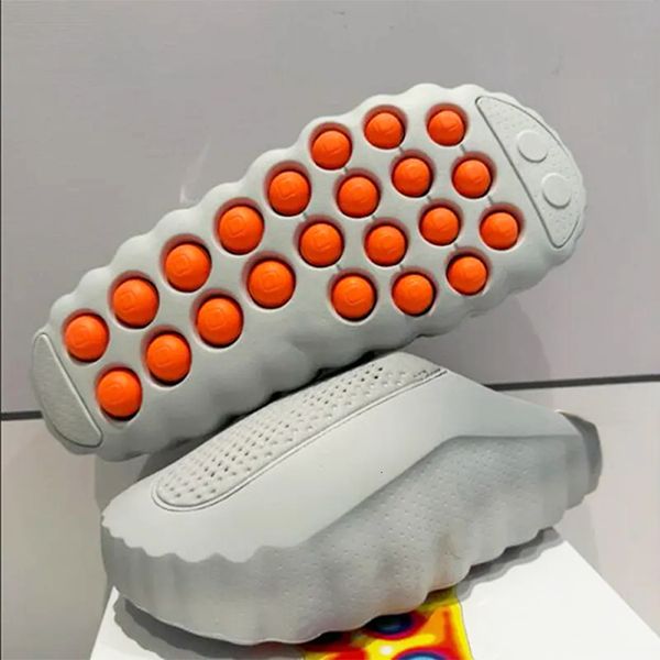 

Latest Mind 001 Slides For Men Women Designer Sandals Summer Slider New Tech Comfortable Slipper Fashion Beach Shoes Outdoor Sports Slippers 1049, A3