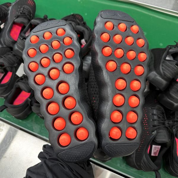 

Factory Wholesale Designer Mind 002 Running Shoes Men Women Designer Sneakers New Tech Performance Massage Shoes Mind002 Sport Trainers 1050, A3