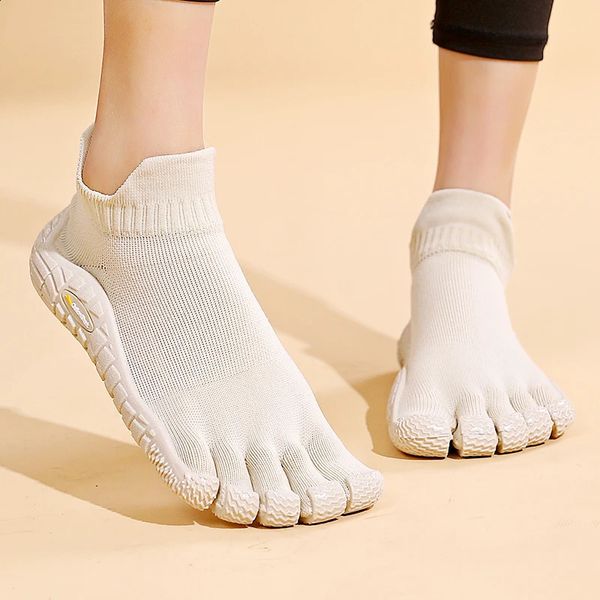 GallonShark five finger shoes split toe men's and women's fitness soft soled Pilates yoga sandals 260806
