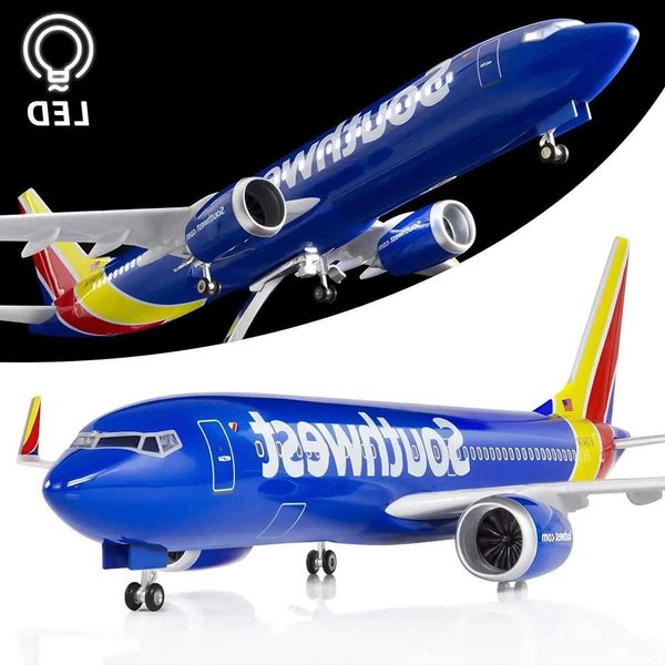 85 1 Scale Model Airplane Toy Southwest Airlines Plane Models With Light And Wheels for Collection or Gift S260811J9SY