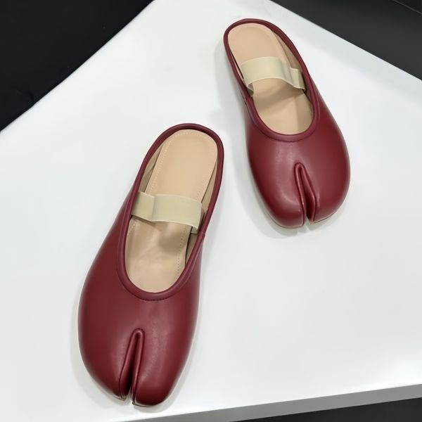 Step into Elegance: Stunning Luxury Leather Sandals for Women