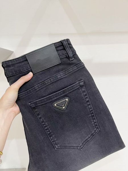 Upgrade Your Style with Premium Designer Men's Ripped Jeans