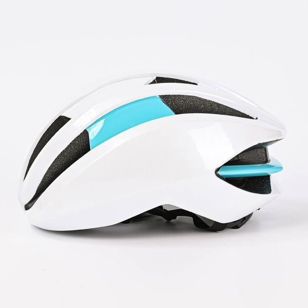 Bicycle Helmets Unisex Road And Mountain Bike One-Piece Cycling protection gear Outdoor Equipment